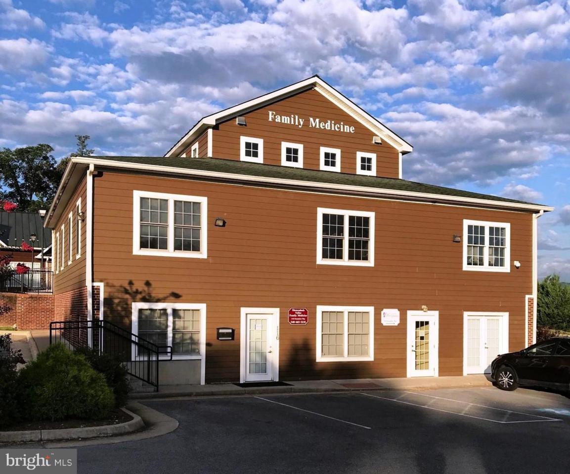 116 Founders Way - Photo 1