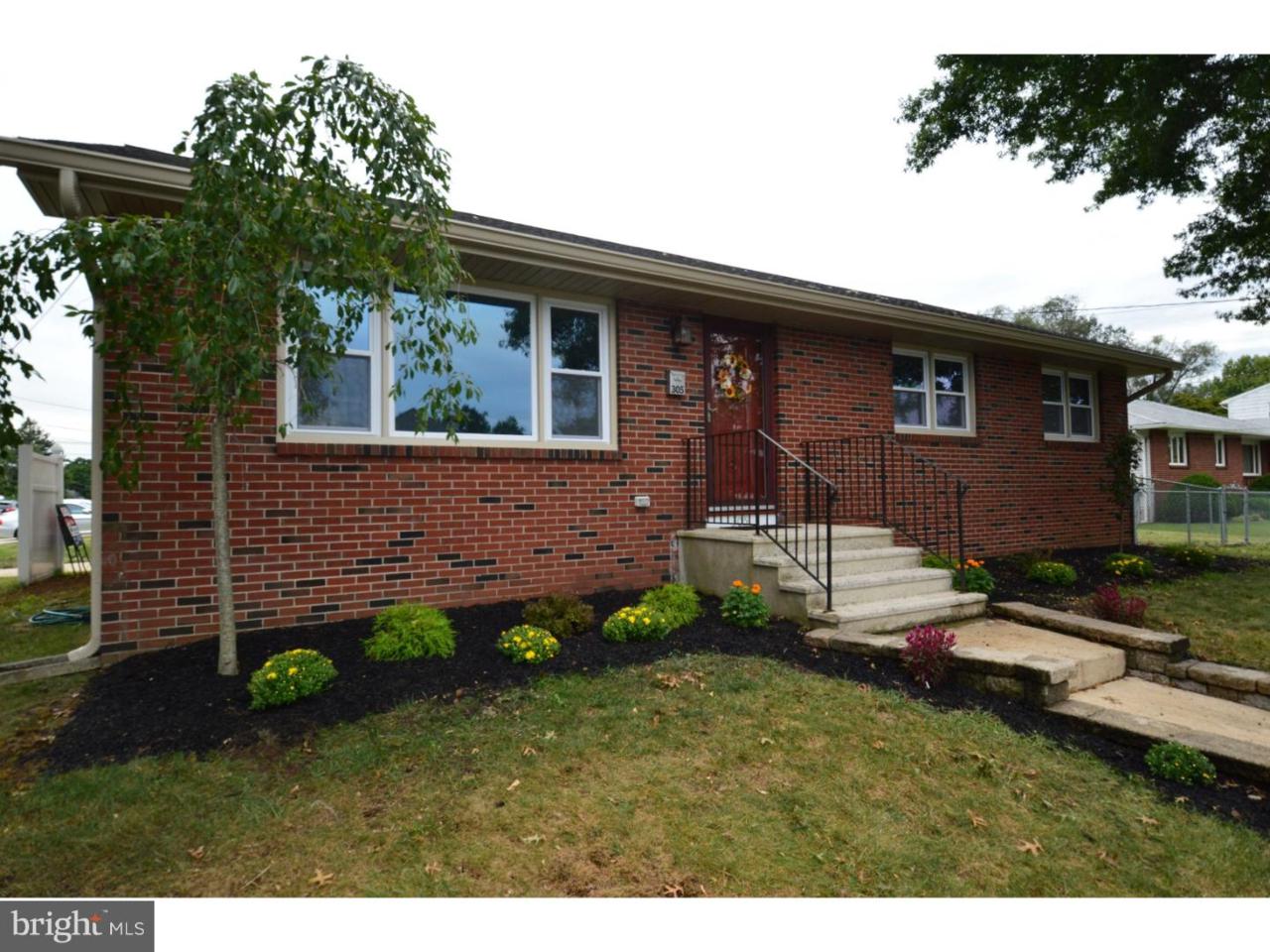 305 Lenox Avenue - Photo 1