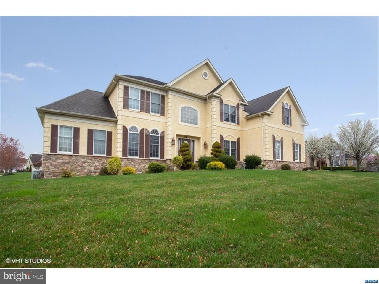 108 Saint Claire Drive - Photo 1