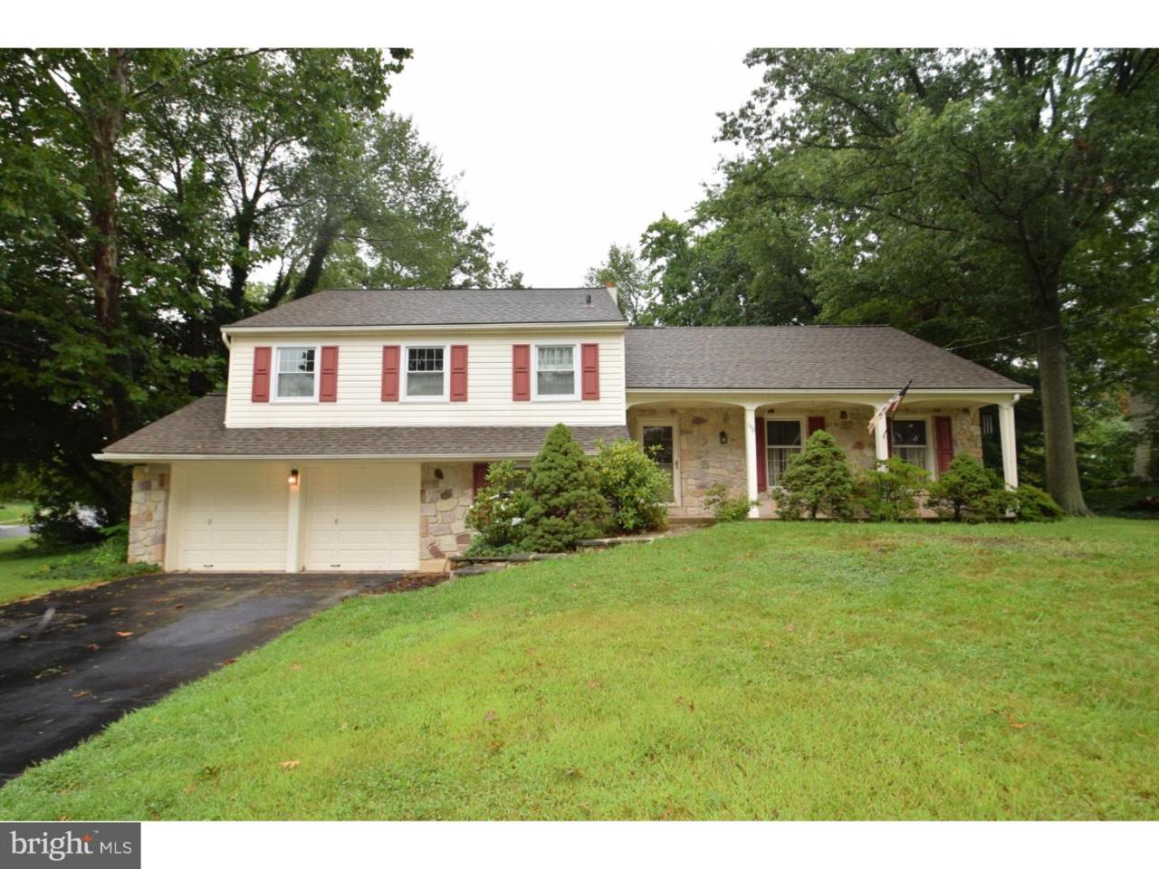 1112 Victor Lane - Photo 1