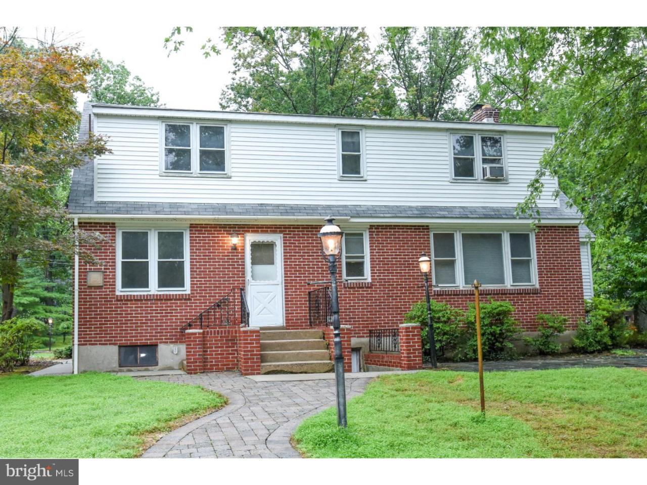 714 Cedar Hill Road - Photo 1