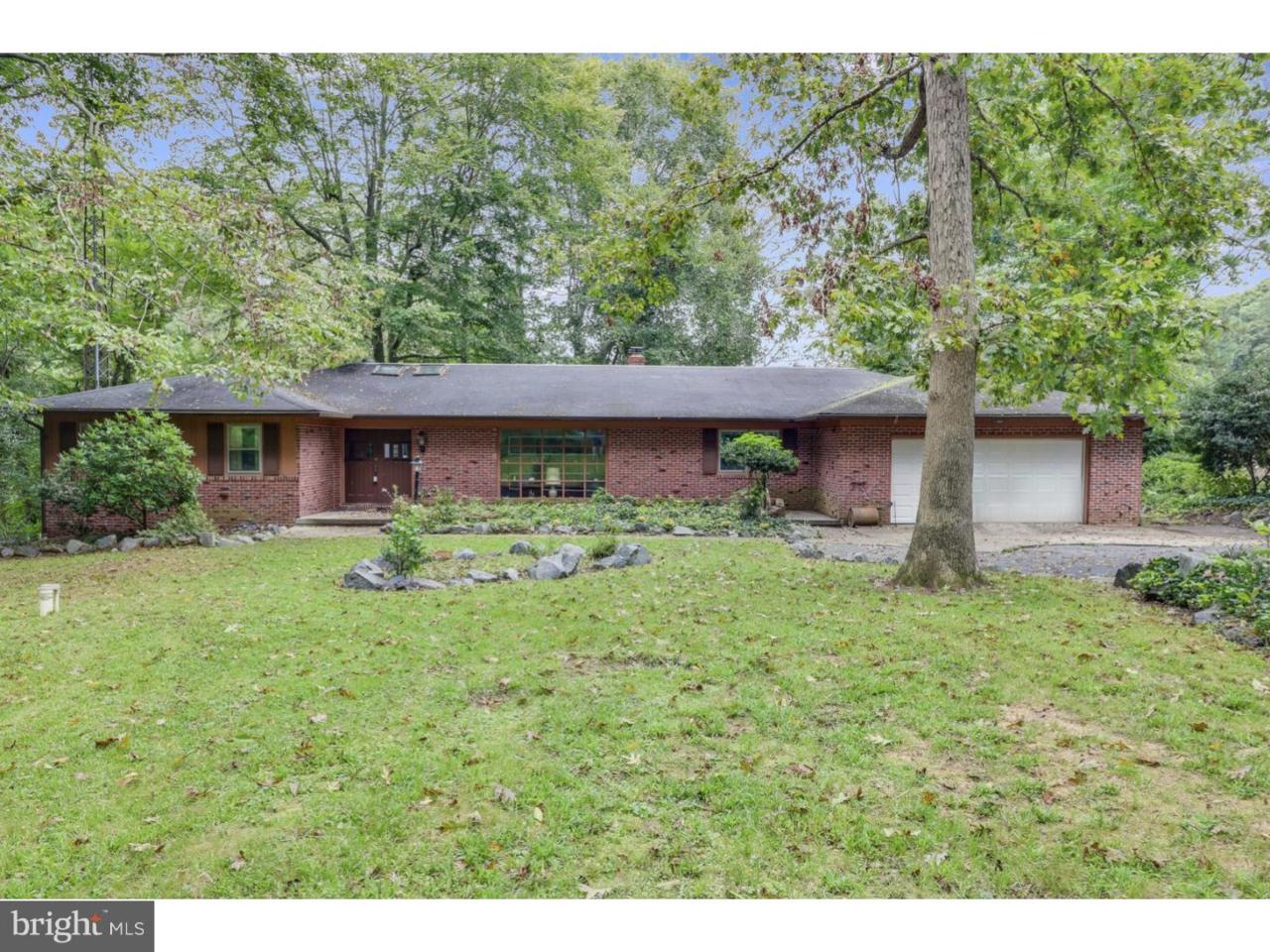 144 Lake Drive - Photo 1