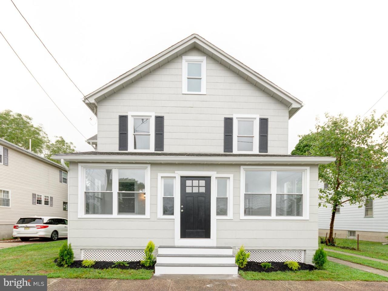 746 Lincoln Avenue - Photo 1