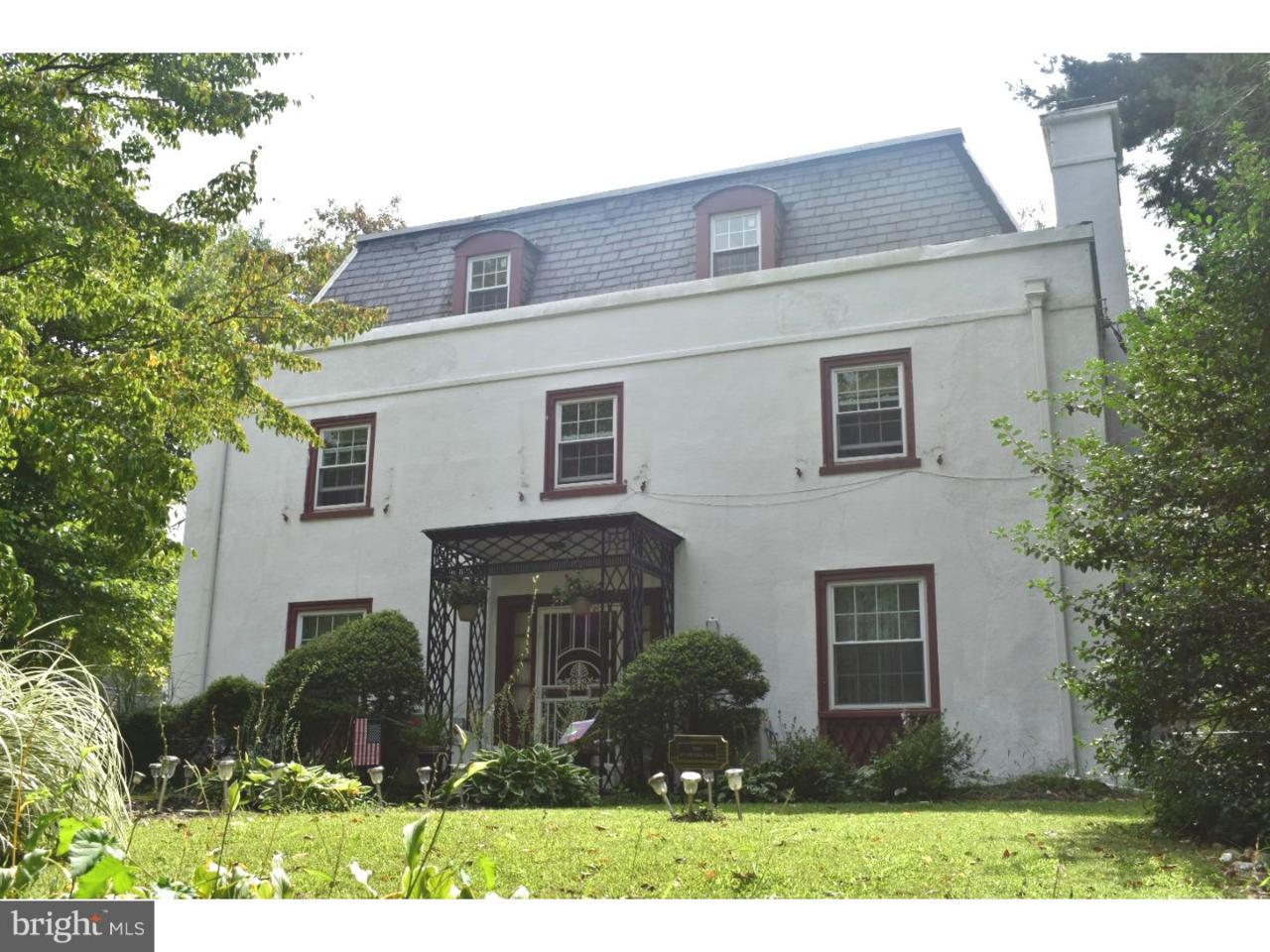 5040 Overbrook Avenue - Photo 1