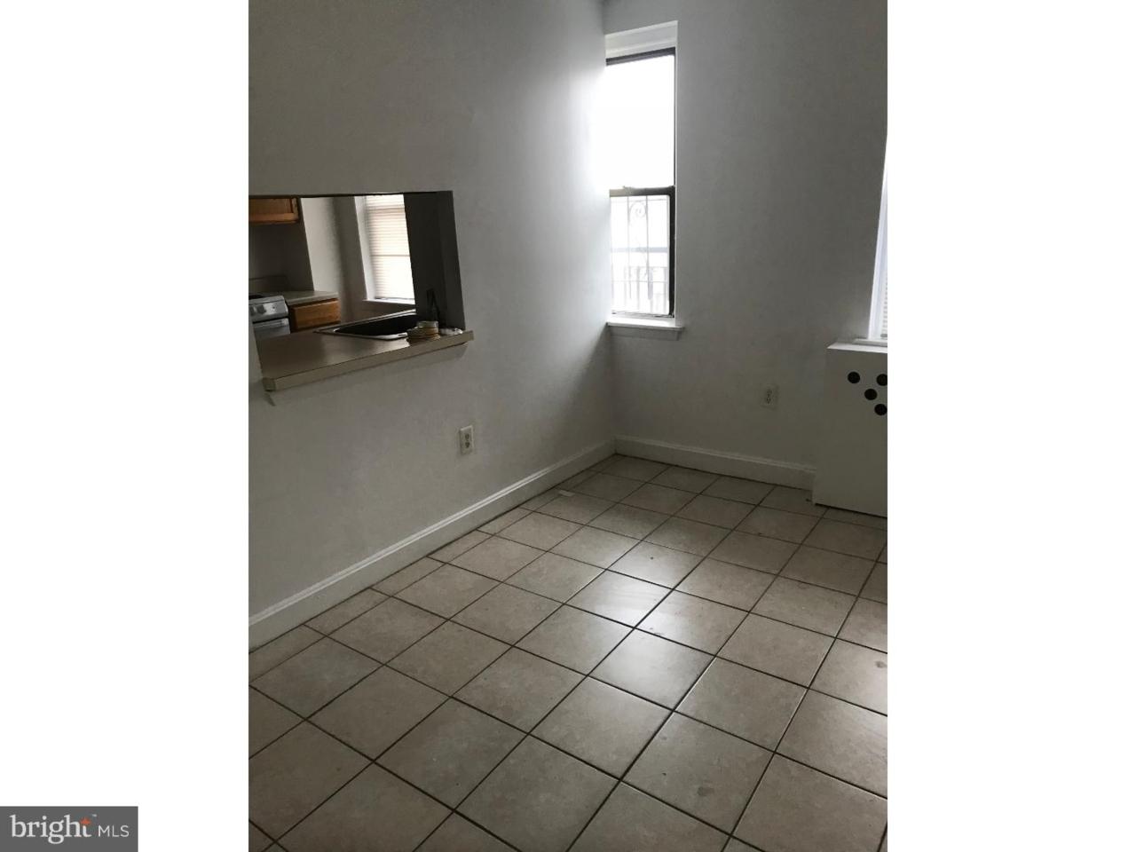1321-23 Spruce Street - Photo 1