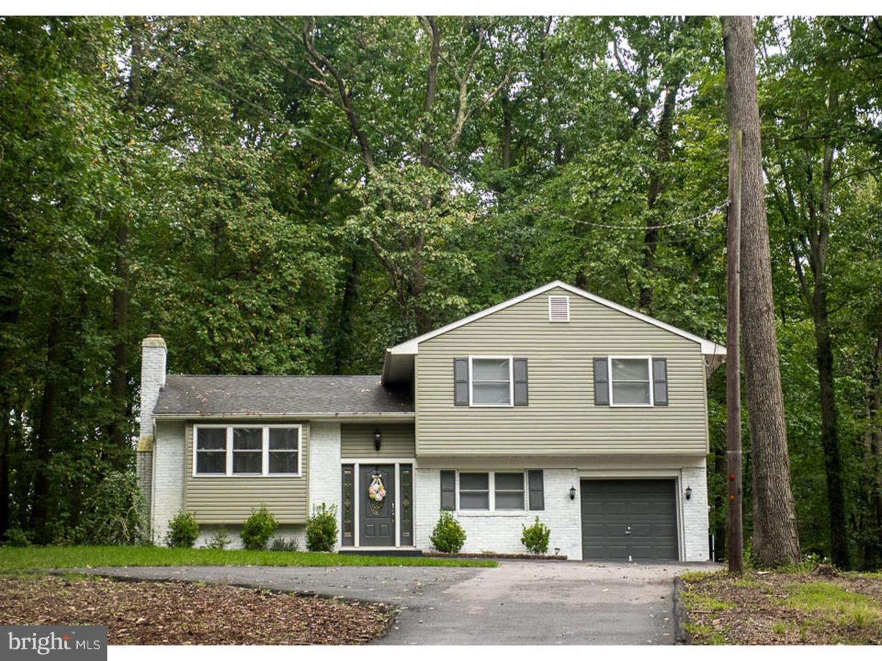 520 Spring Avenue - Photo 1
