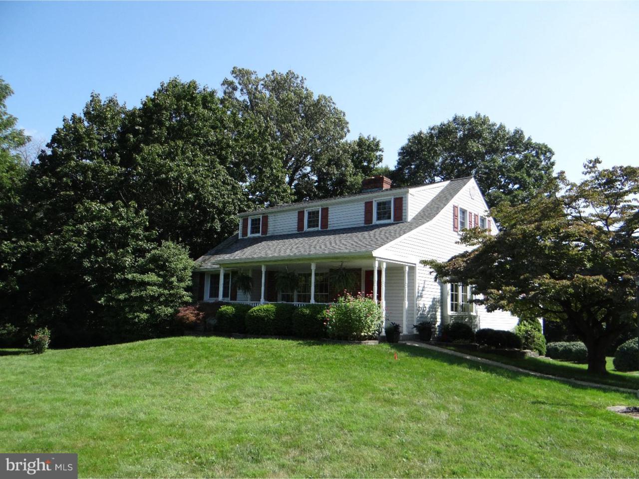 10 Greenhill Road - Photo 1