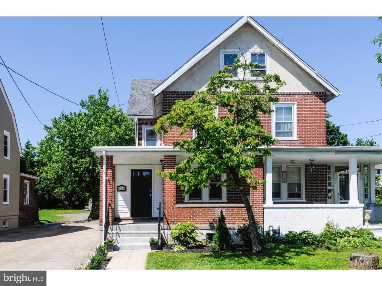 264 Poplar Avenue - Photo 1