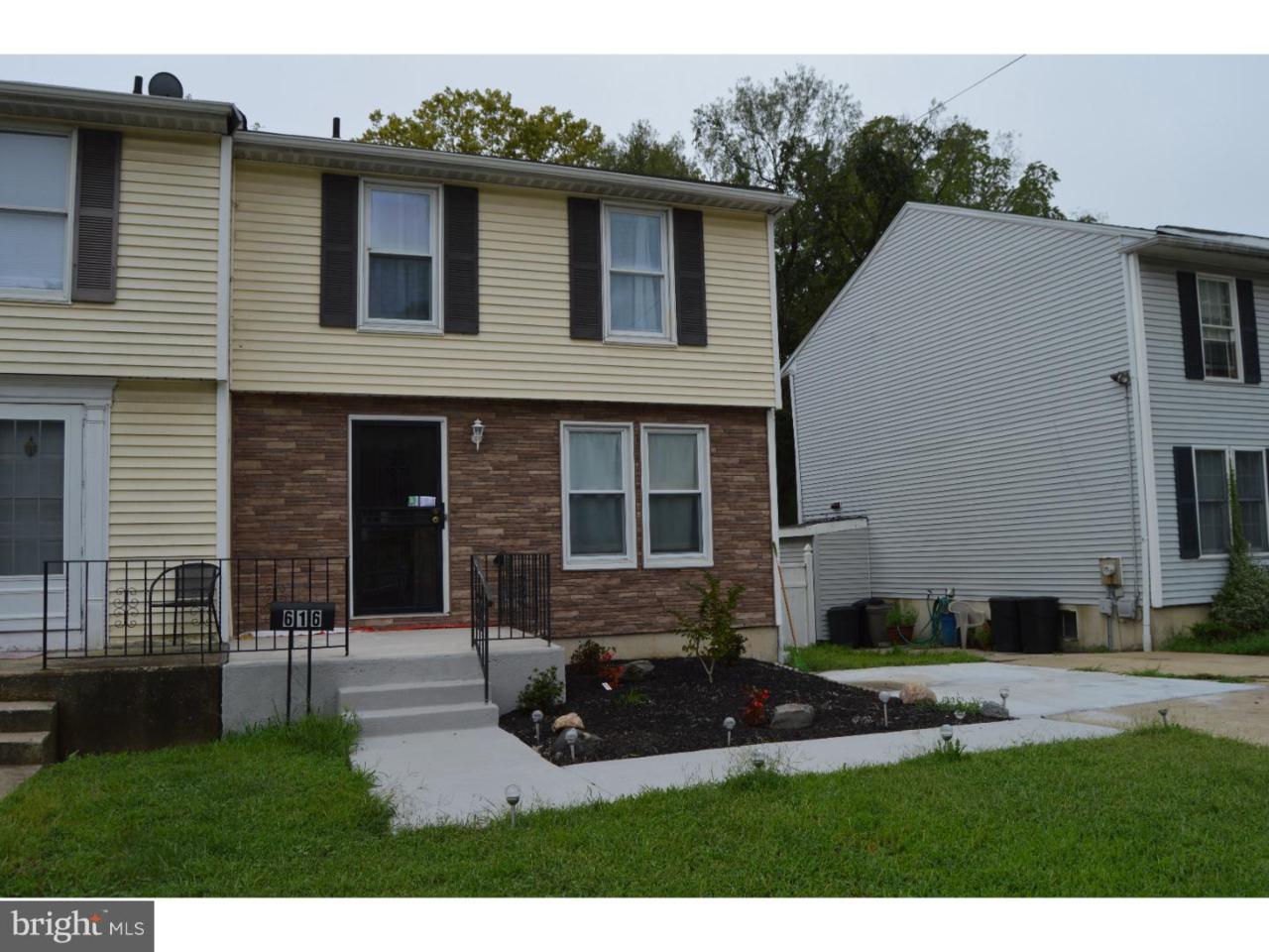 616 Felton Avenue - Photo 1
