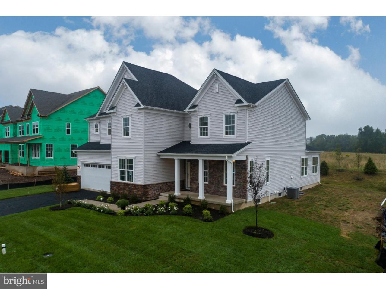 184 Providence Circle - Photo 1