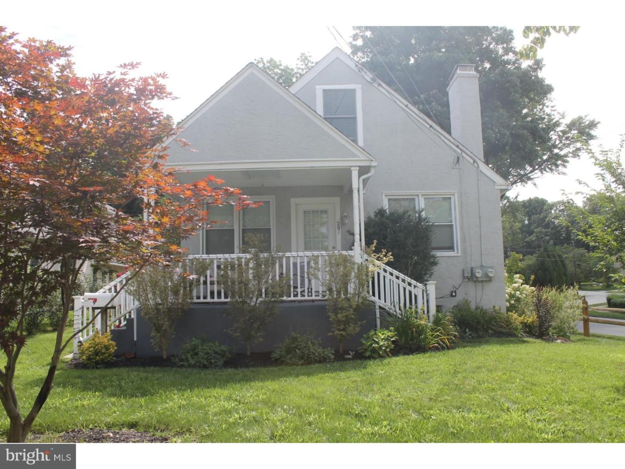 291 Devon Avenue - Photo 1