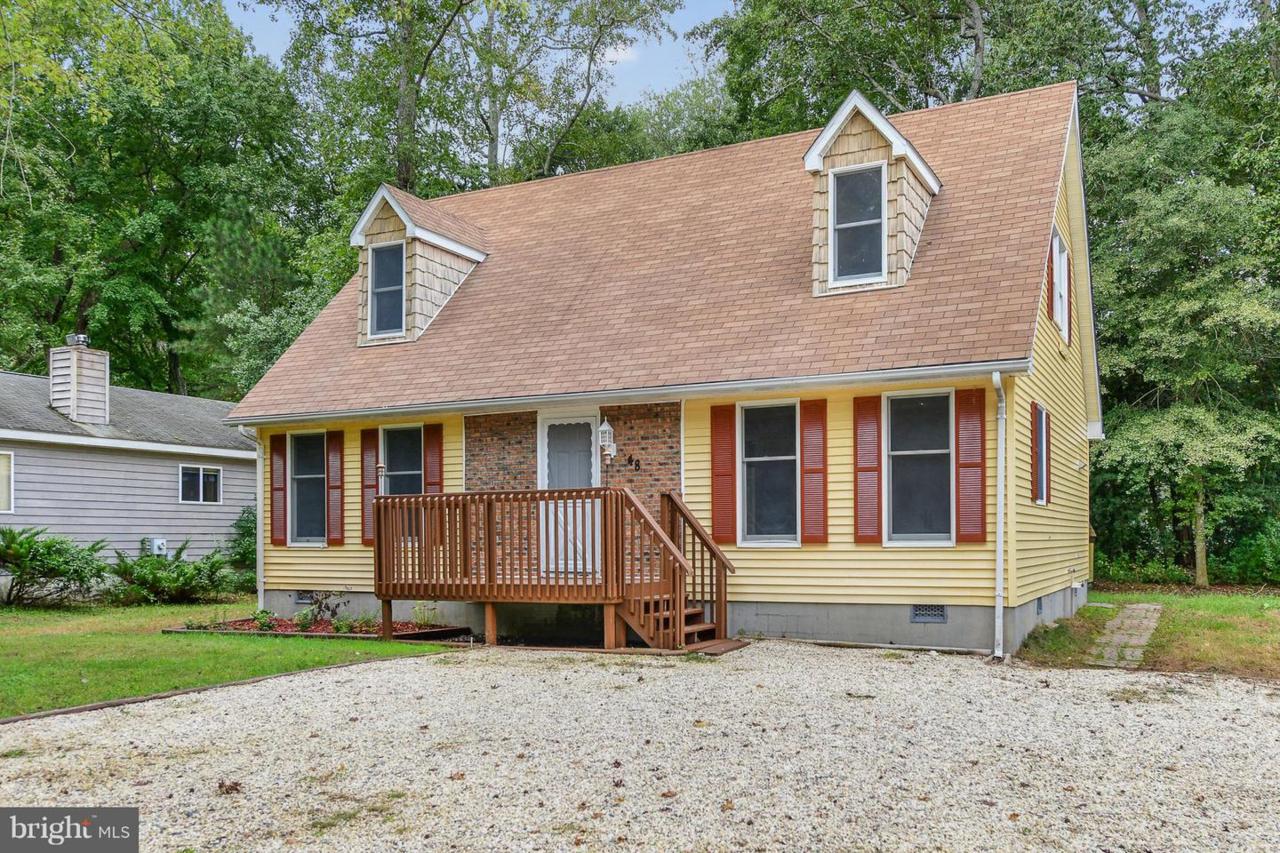 48 Camelot Circle - Photo 1