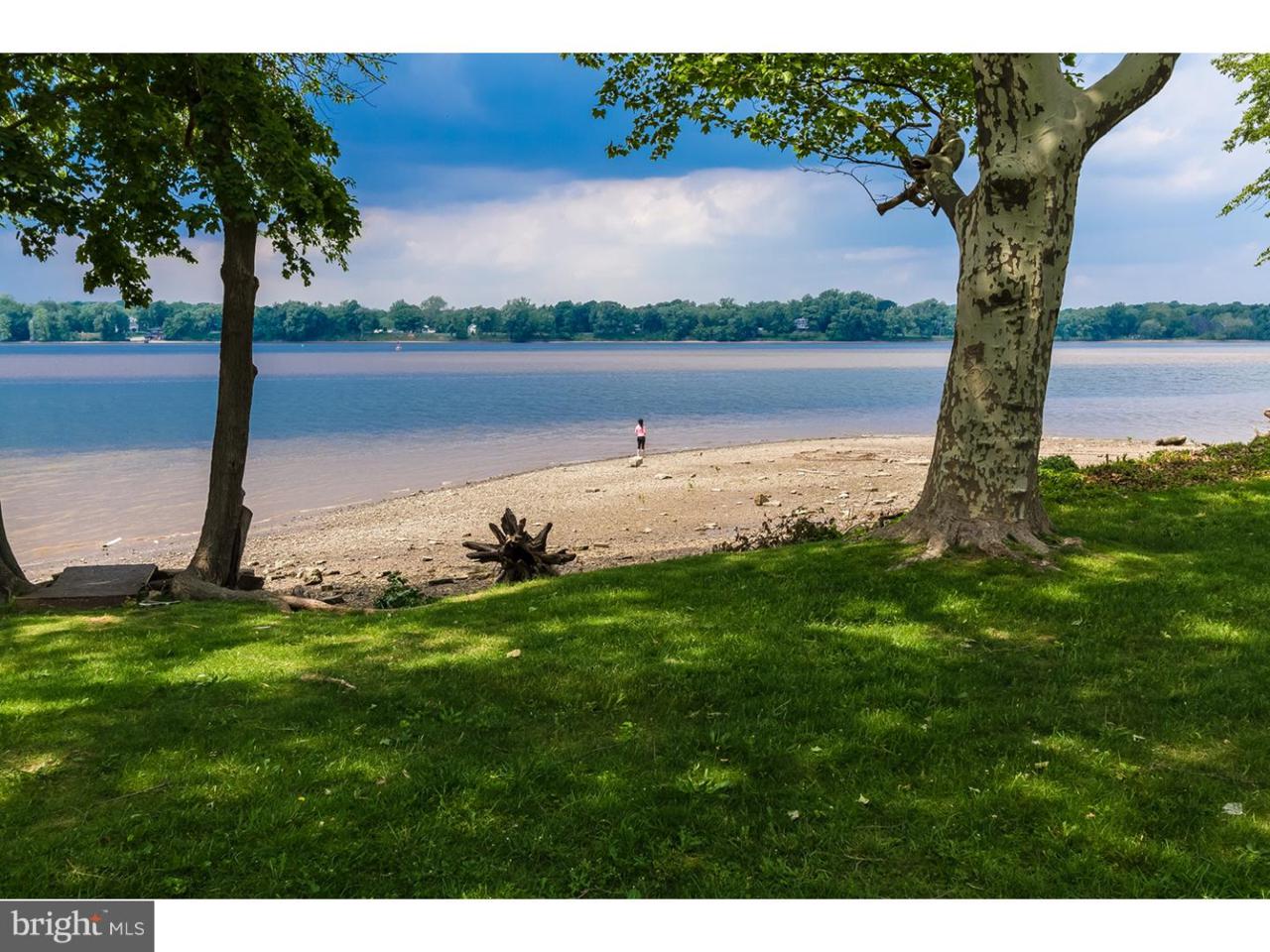 525 Delaware Avenue - Photo 1