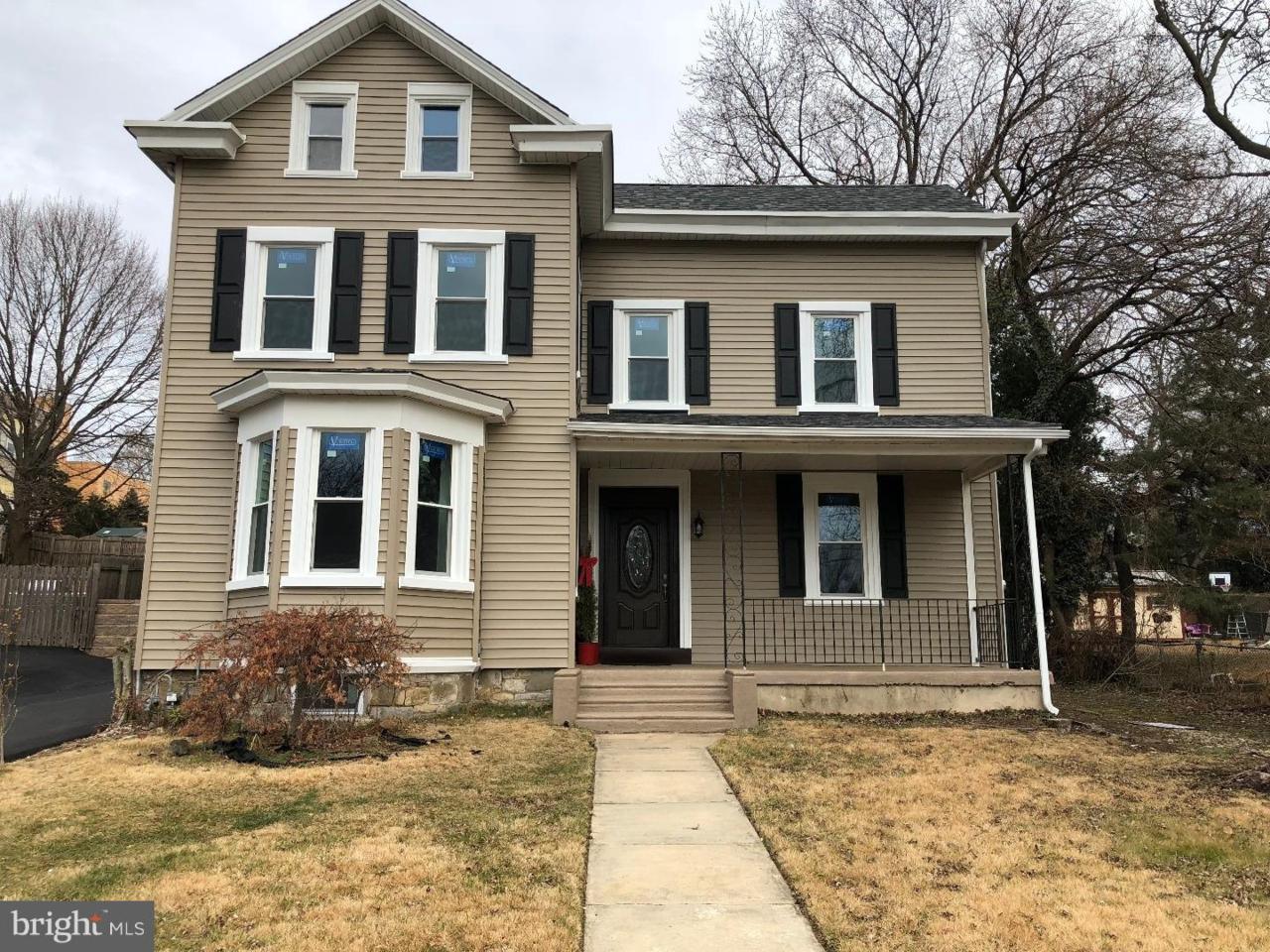 323 Laurel Avenue - Photo 1