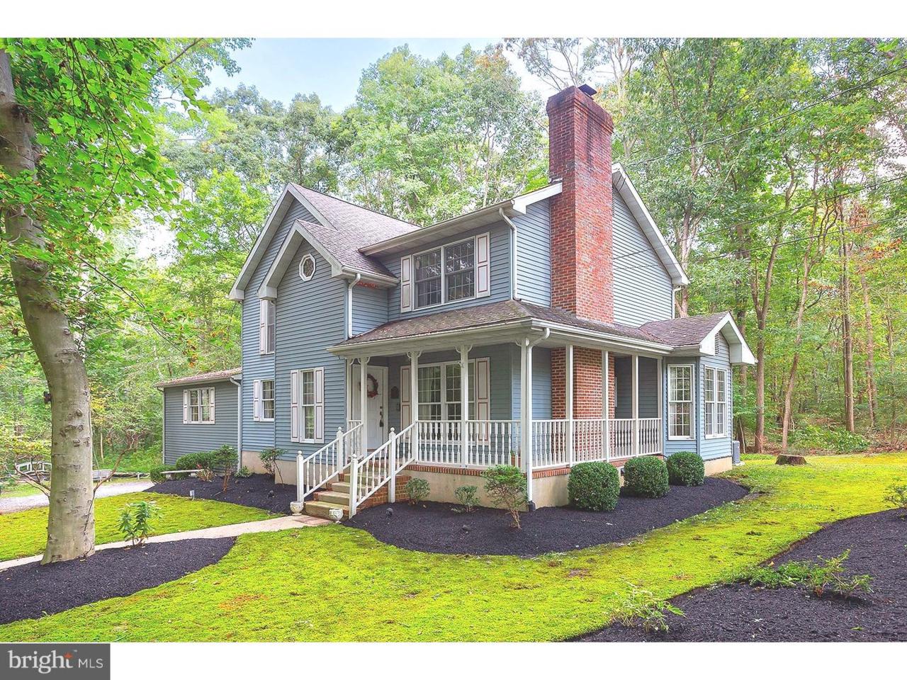 1432 Commissioners Road - Photo 1