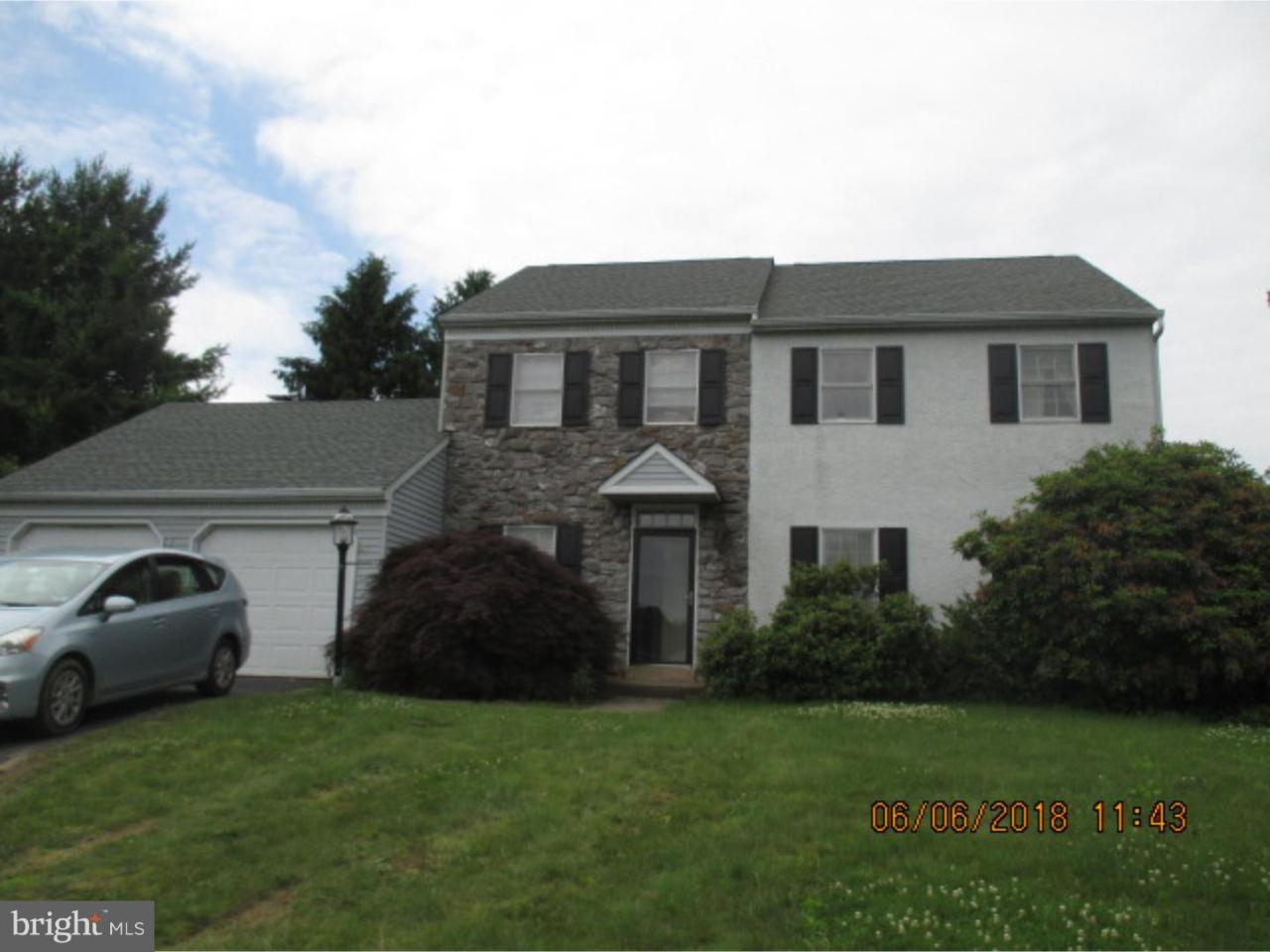 1601 Squire Drive - Photo 1