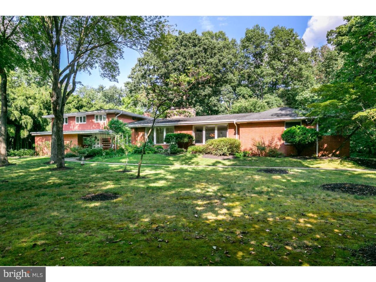 14 Robin Road - Photo 1