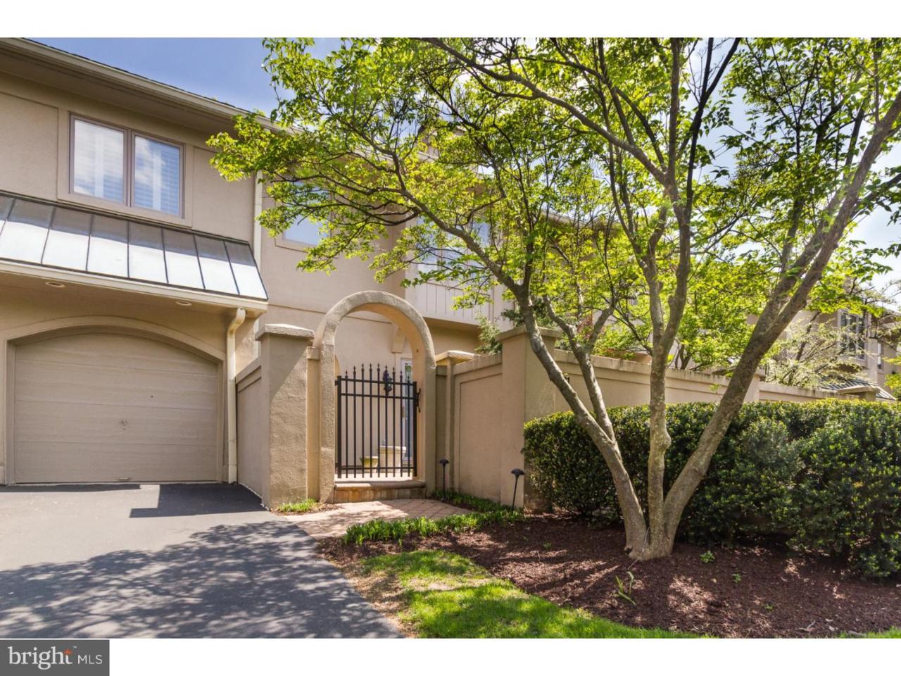 521 Lindy Lane - Photo 1