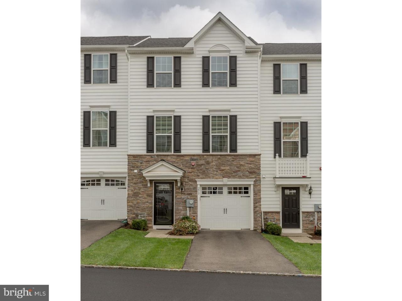 273 Macdonald Avenue - Photo 1