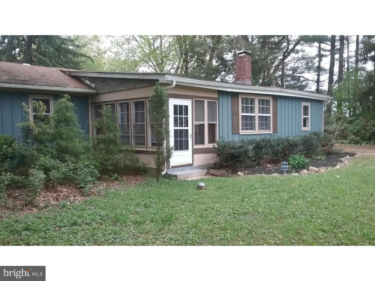 874 Columbia Highway - Photo 1