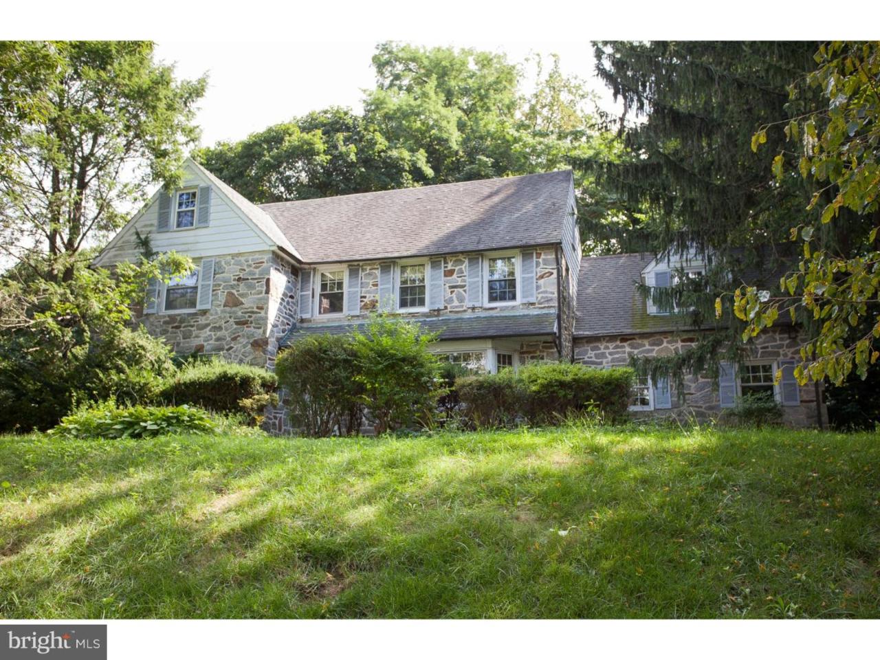 350 Winding Way - Photo 1