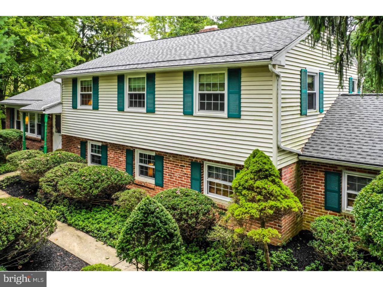 204 Edith Lane - Photo 1