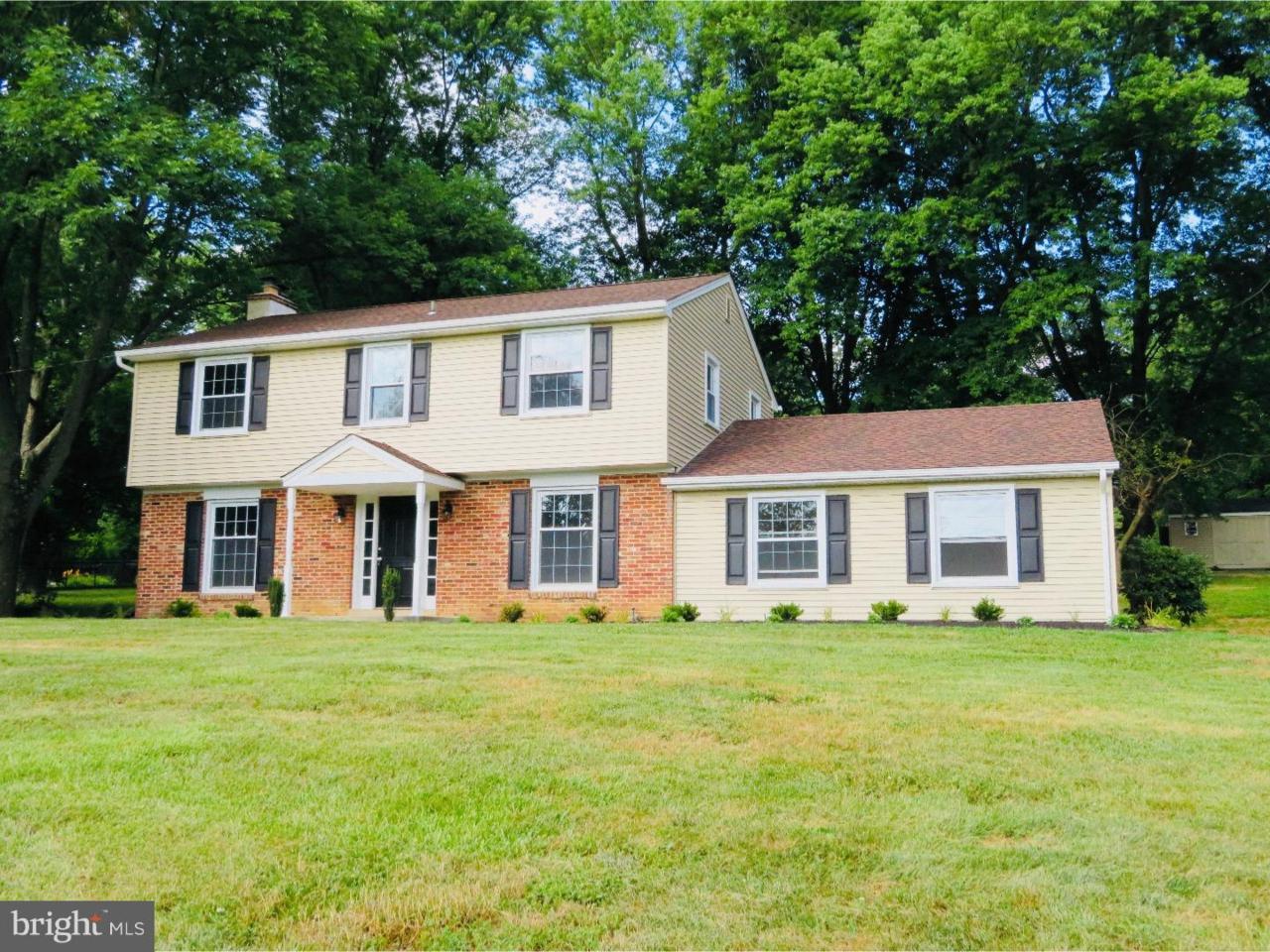 529 Westfield Drive - Photo 1