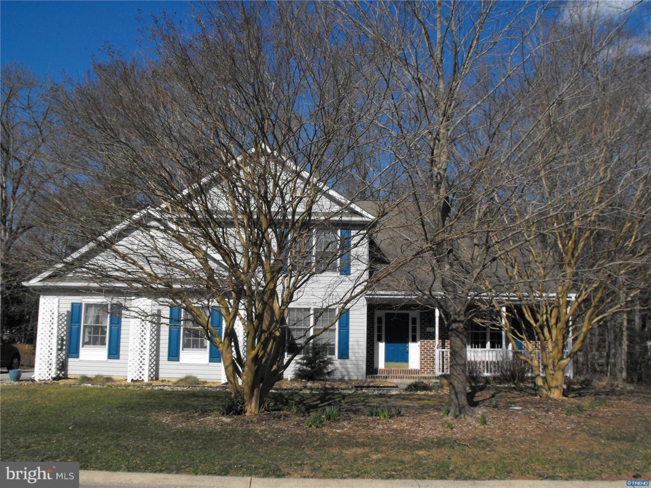 107 Shinnecock Road - Photo 1