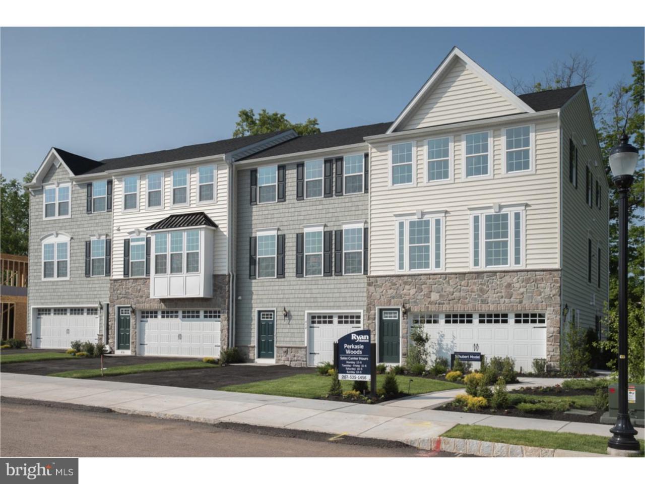 150 Arbor Boulevard - Photo 1
