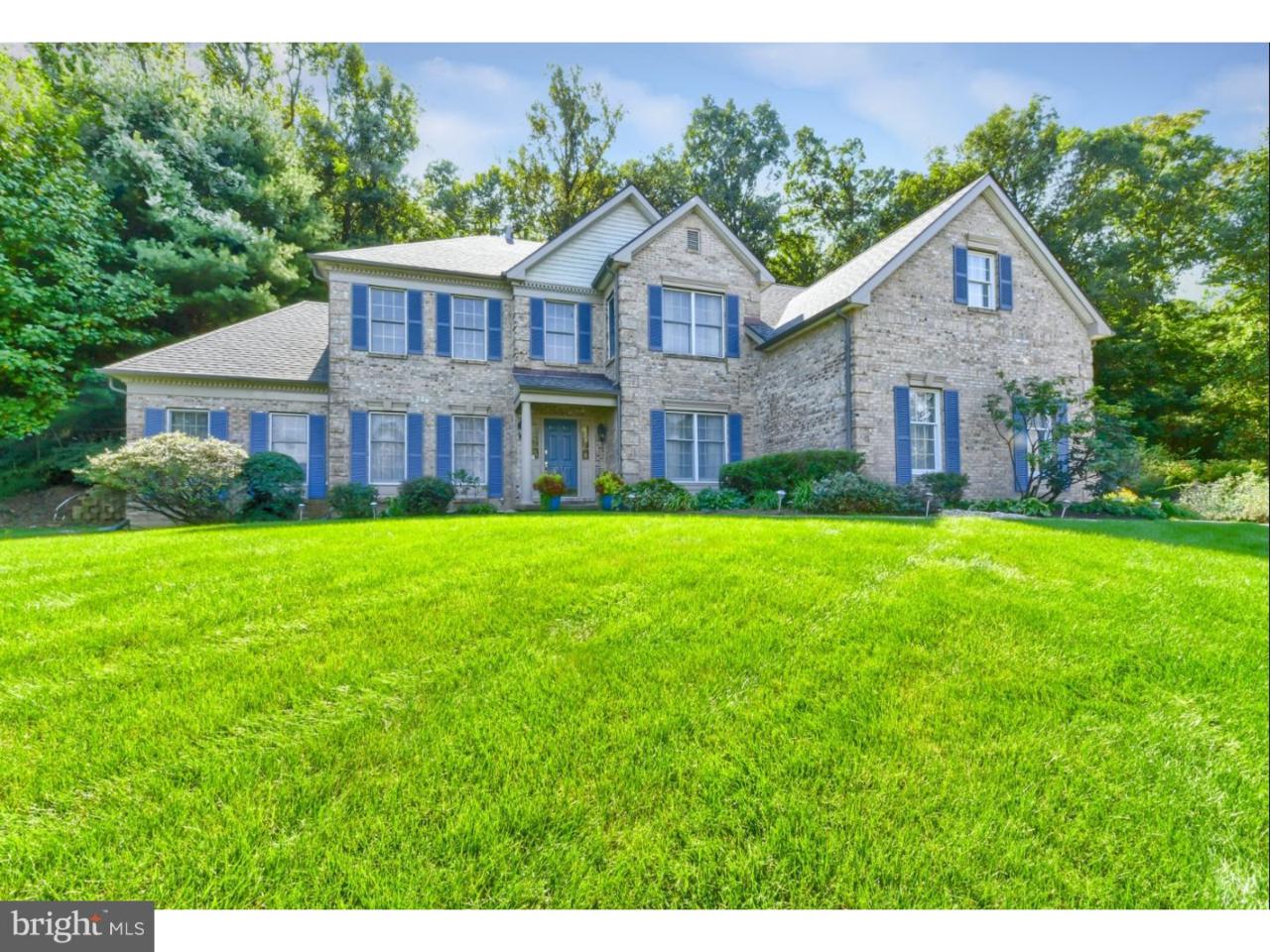 33 Sebastian Drive - Photo 1