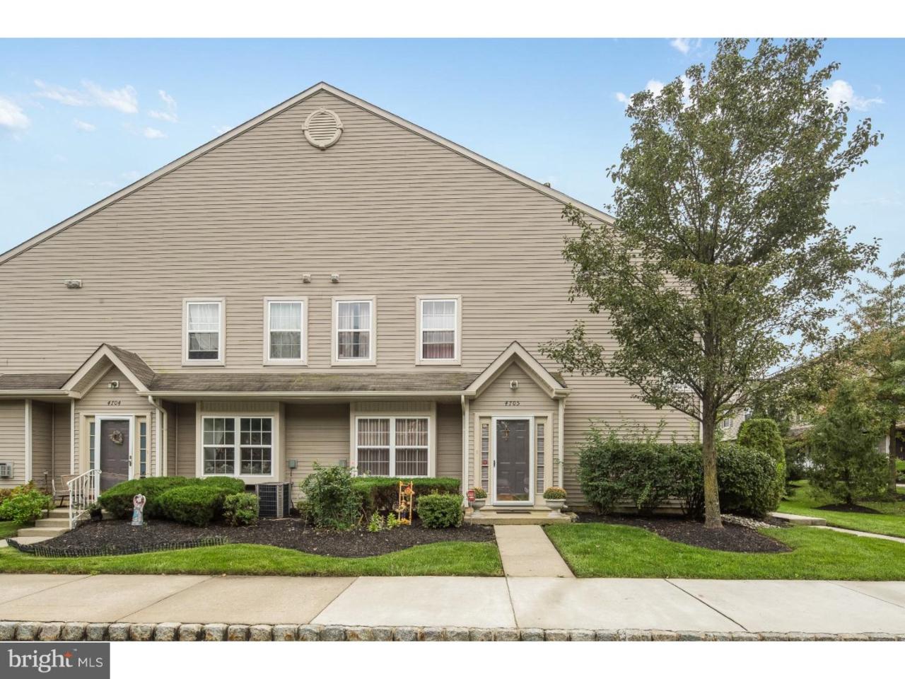 4705 Grenwich Lane - Photo 1