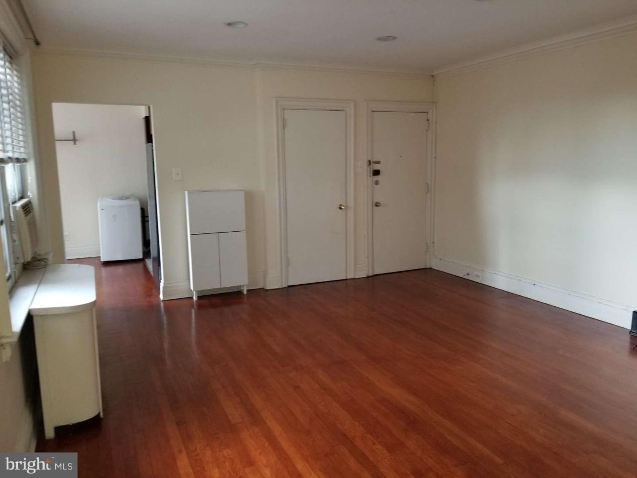 4637 Pine Street - Photo 1