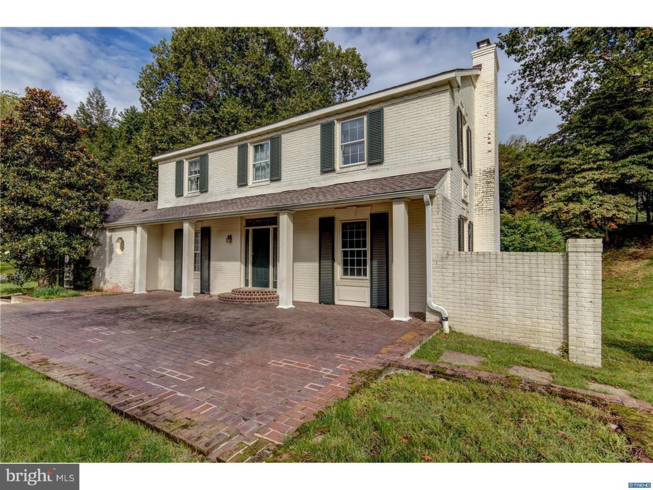 1 Meadows Lane - Photo 1