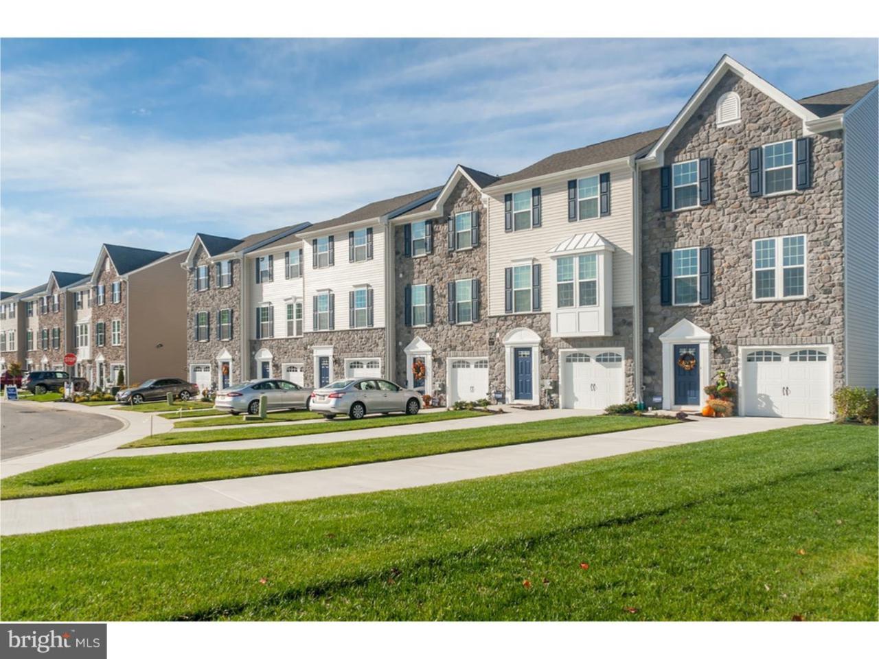 201 Farm Field Lane - Photo 1