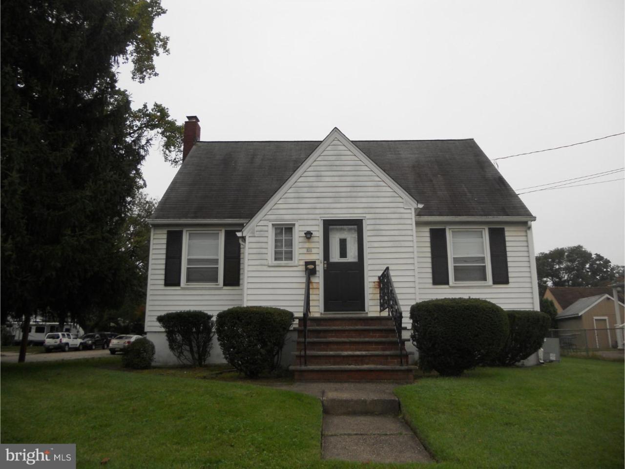 18 Woodlawn Avenue - Photo 1