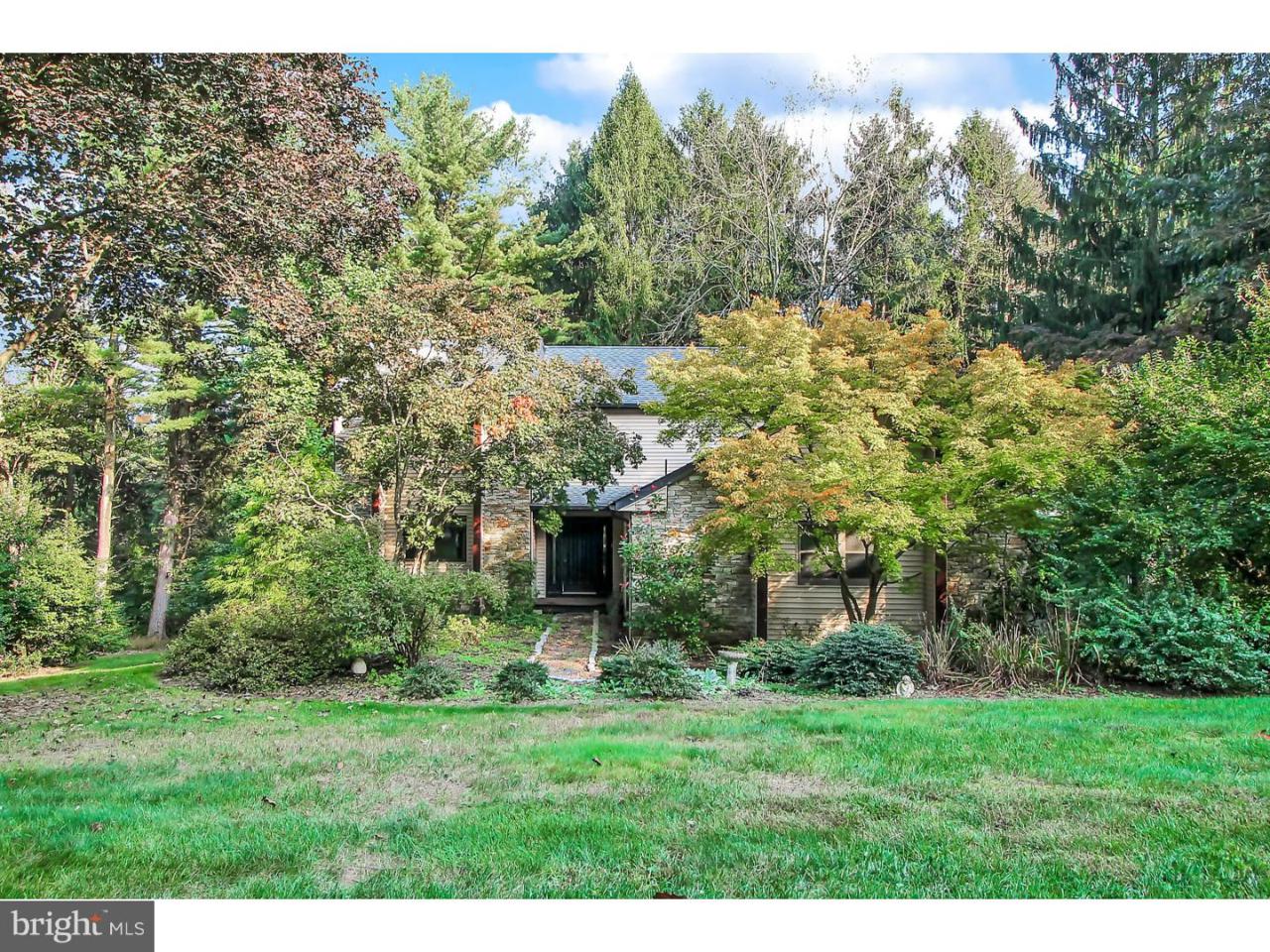 31 Hessian Boulevard - Photo 1