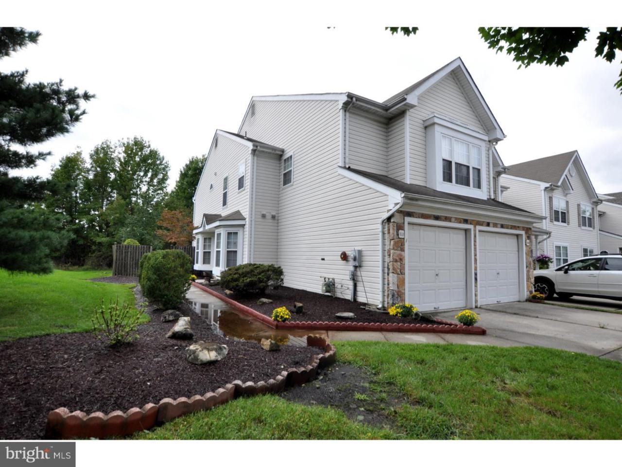 1 Buckingham Way - Photo 1