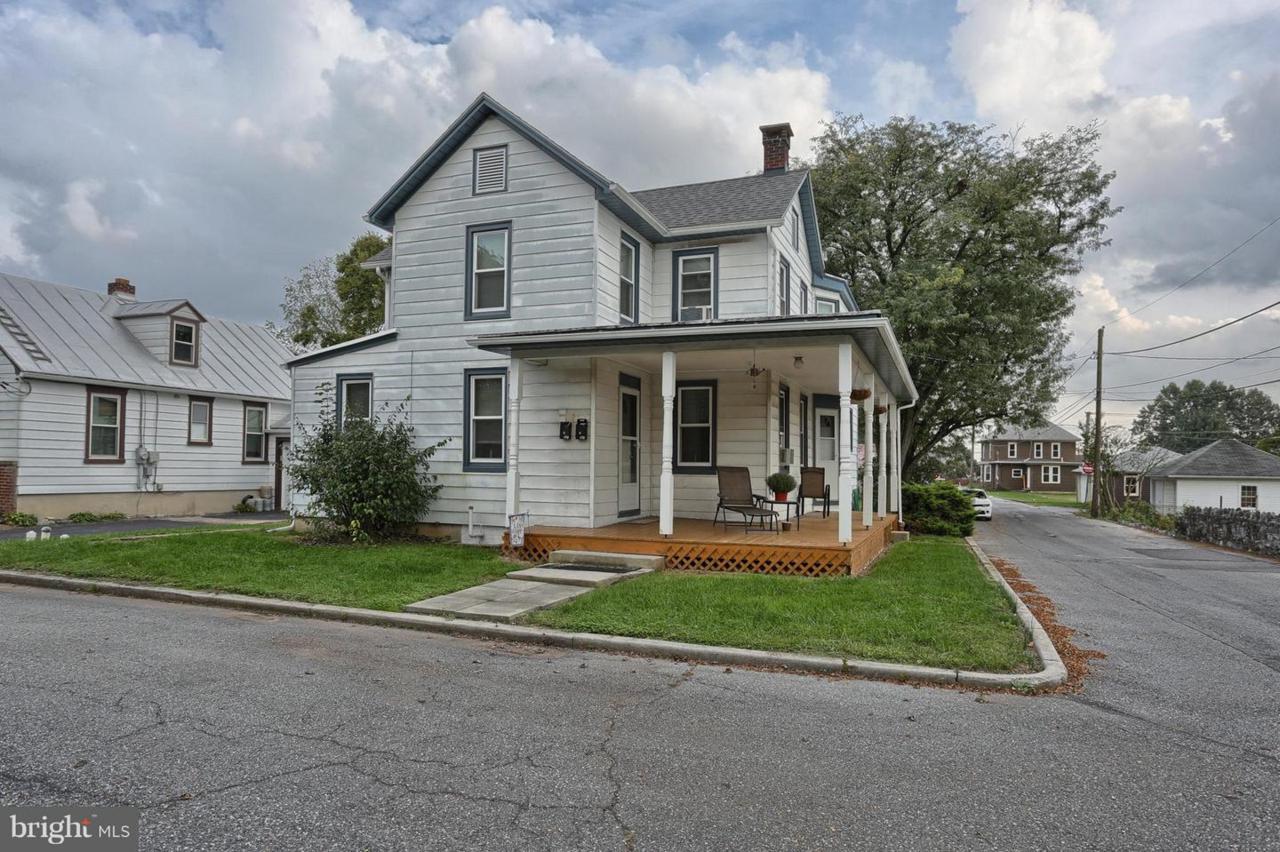 1702 Palm Street - Photo 1