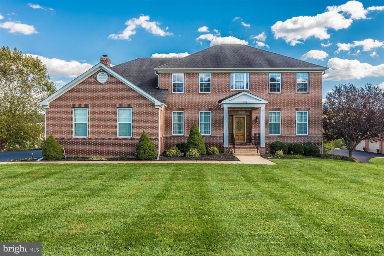 6103 River View Court - Photo 1