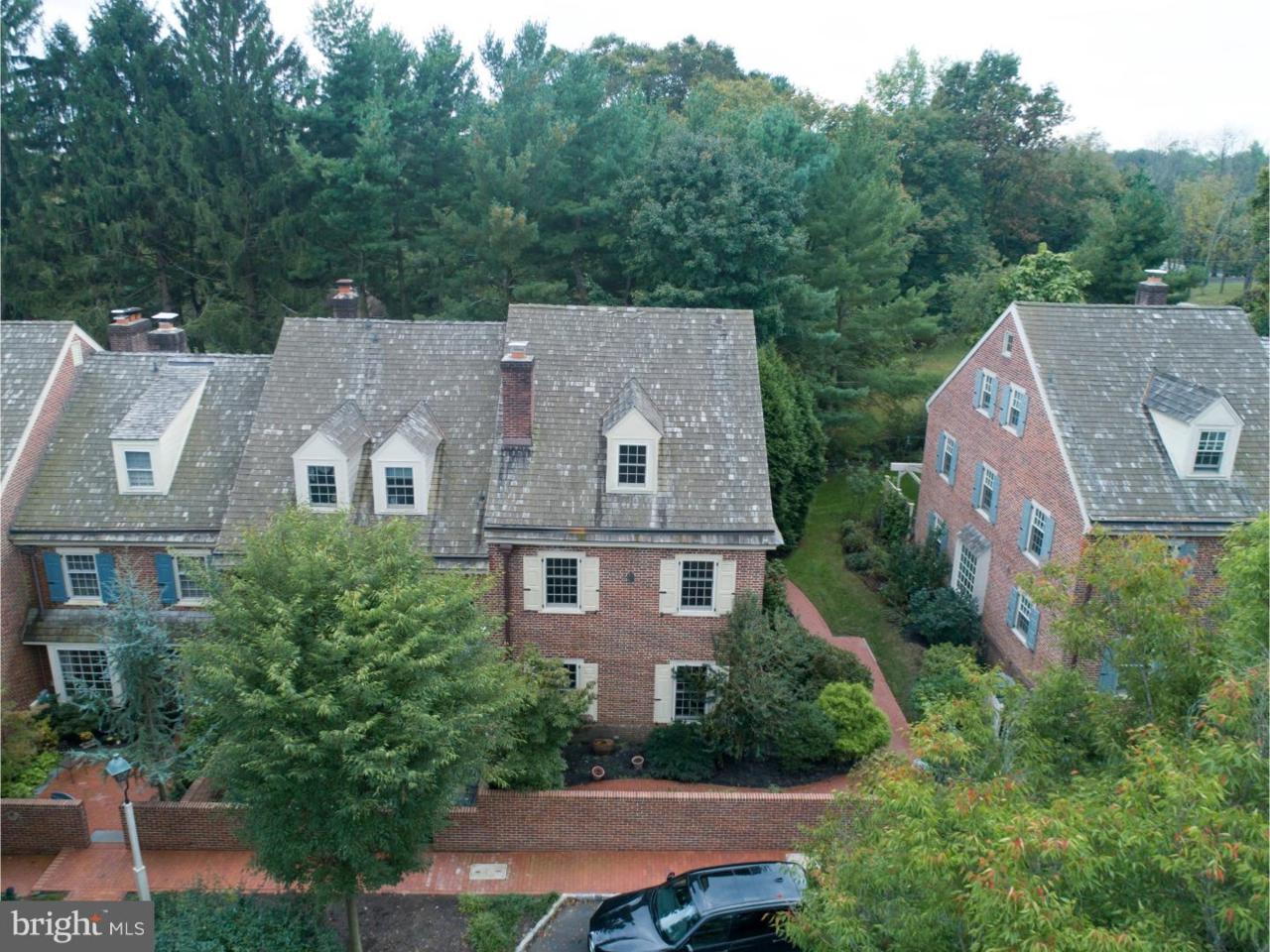 200 Willowmere Lane - Photo 1