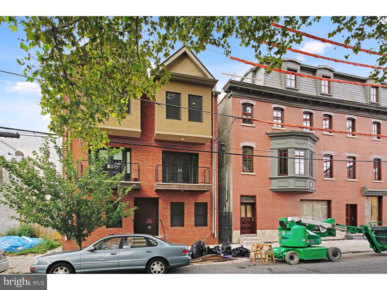 908 17TH Street - Photo 1