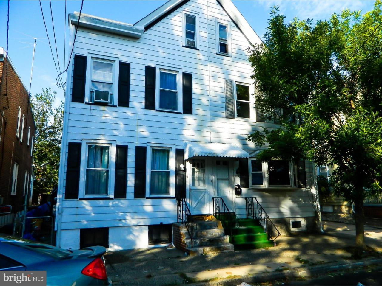 221 Franklin Street - Photo 1