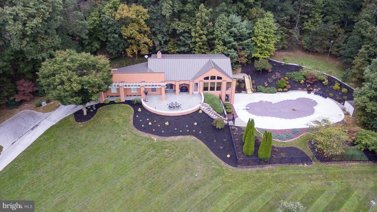 2095 Youngs Road - Photo 1