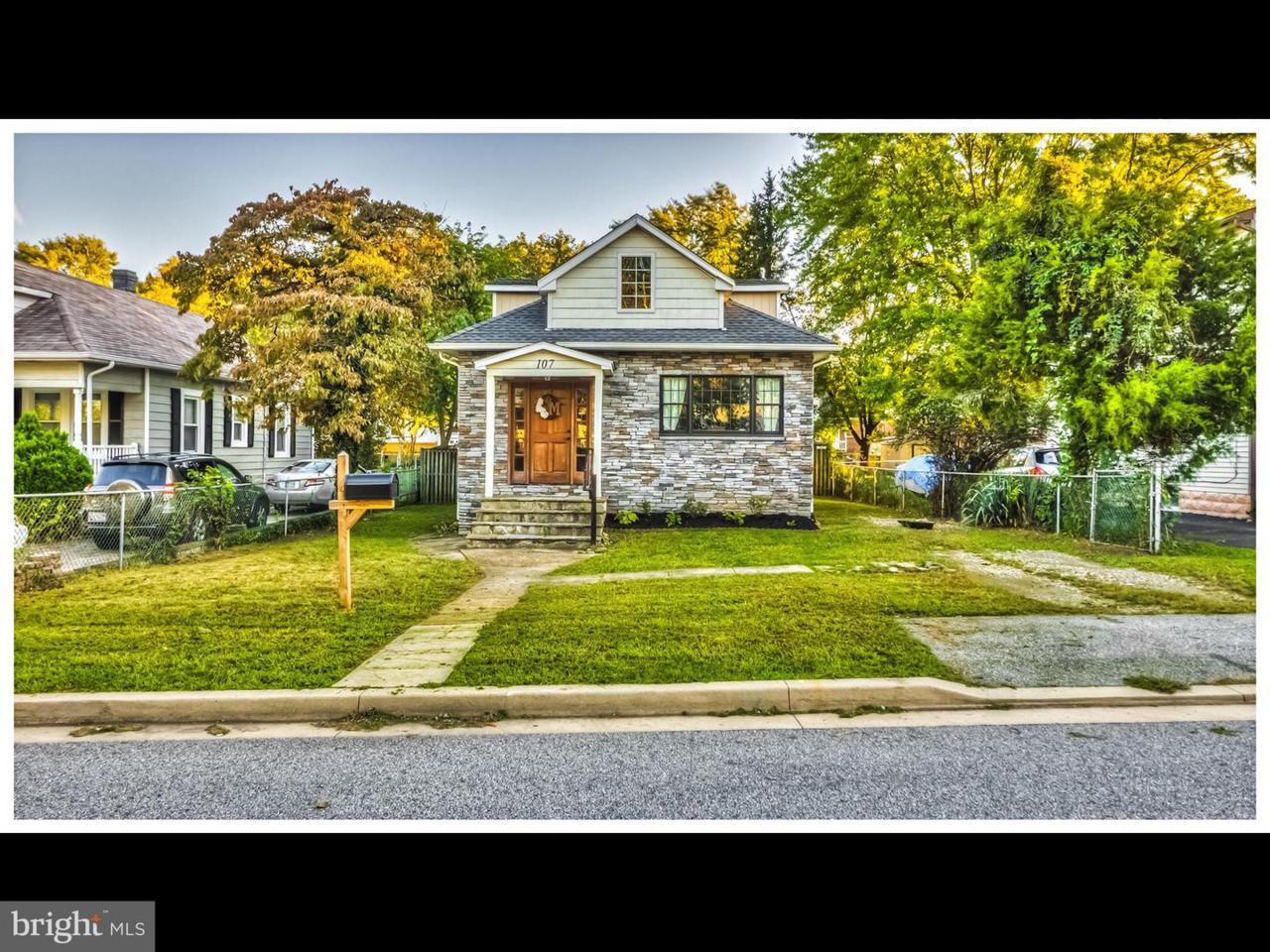 107 10TH Avenue - Photo 1