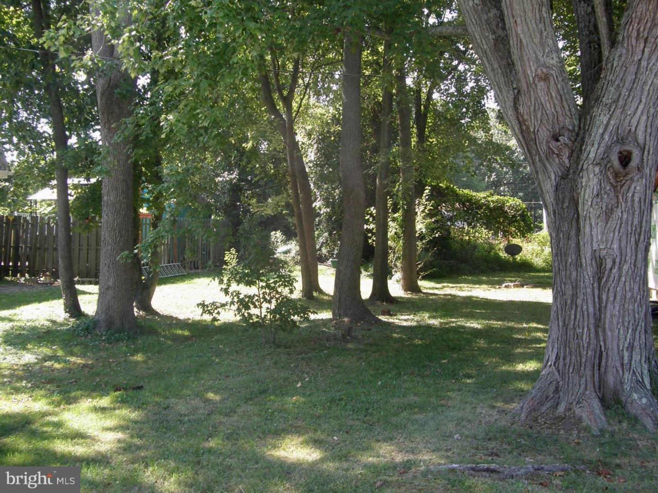 1171 Oak Avenue - Photo 1