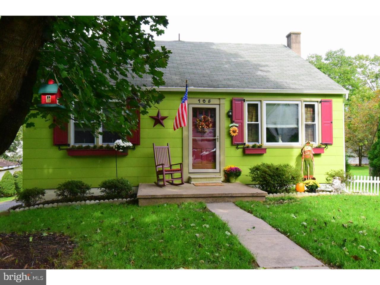 105 Green Street - Photo 1