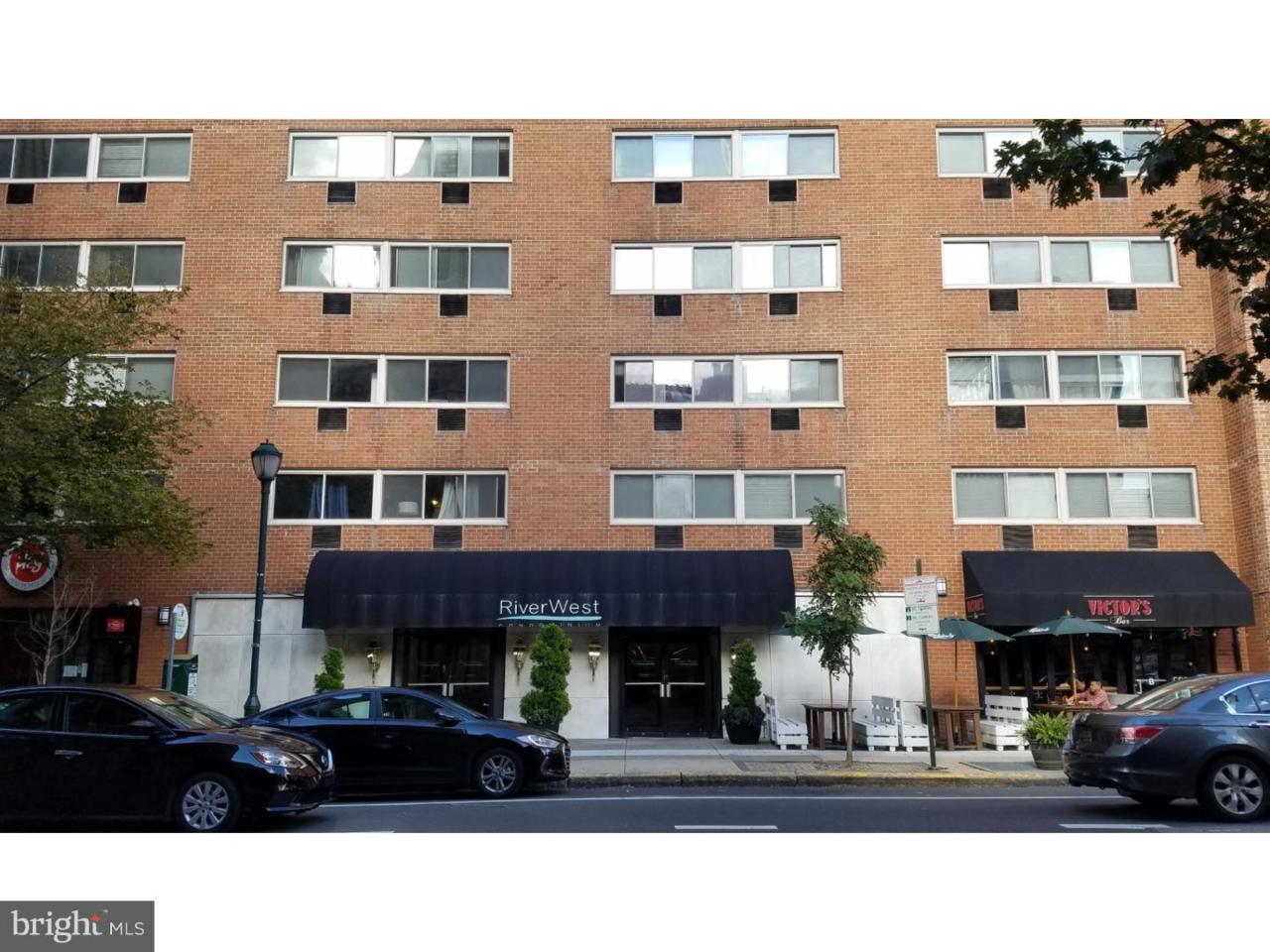 2101 Chestnut Street - Photo 1