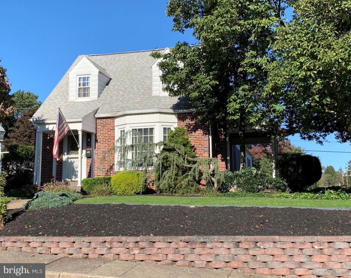 118 Park Street - Photo 1