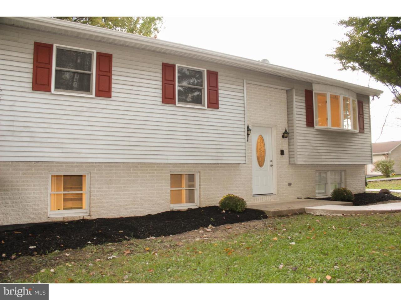 2501 Walnut Street - Photo 1