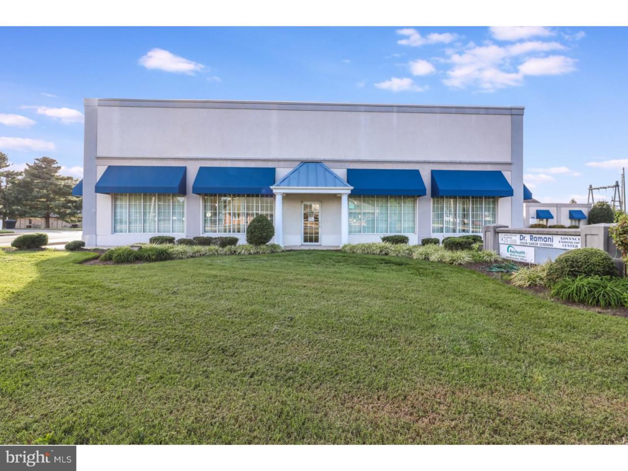 742 Governors Avenue - Photo 1